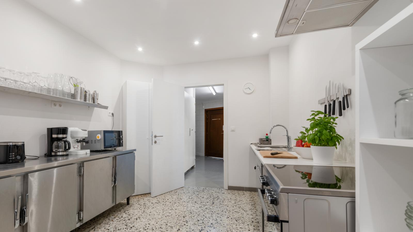 T Loftje - Kitchen