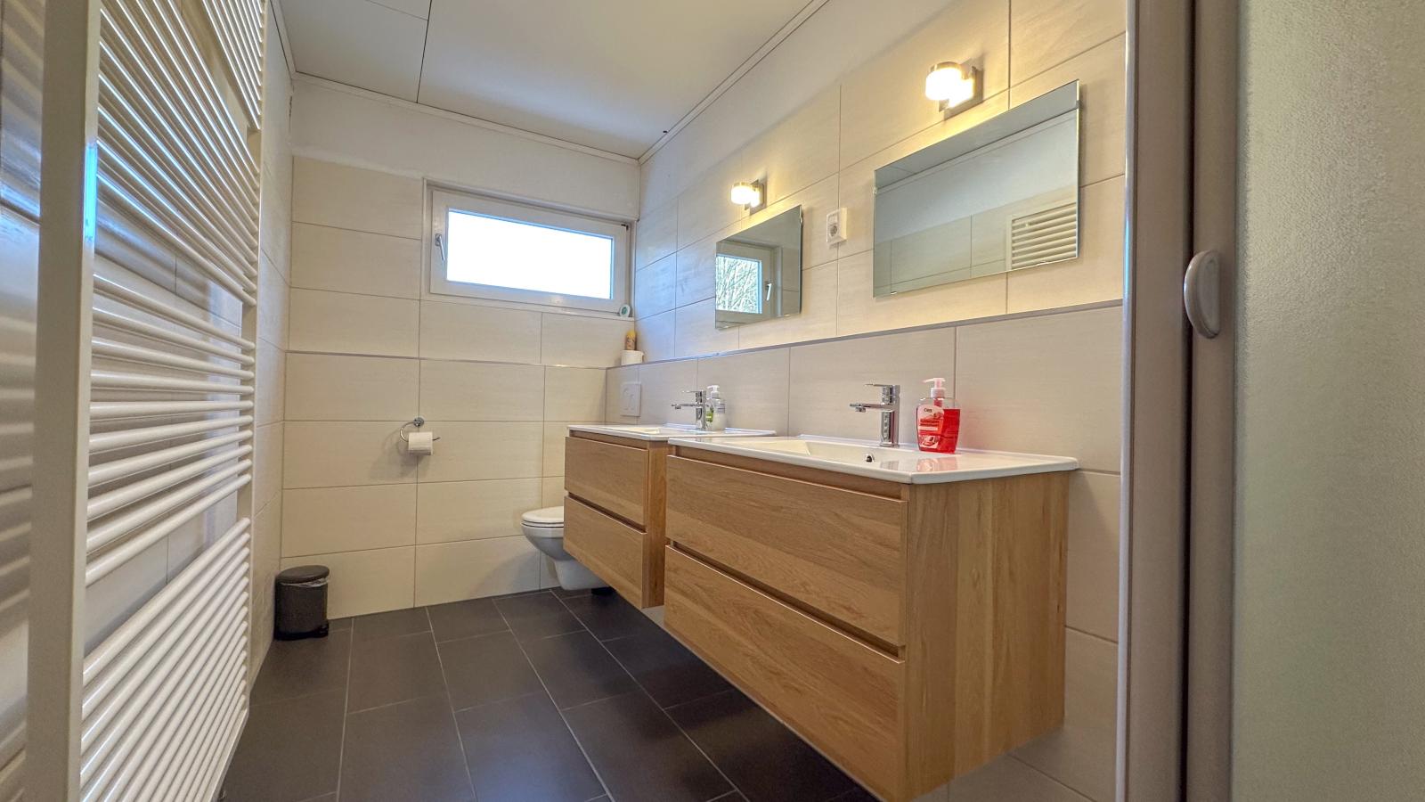 Hanneke - Badezimmer