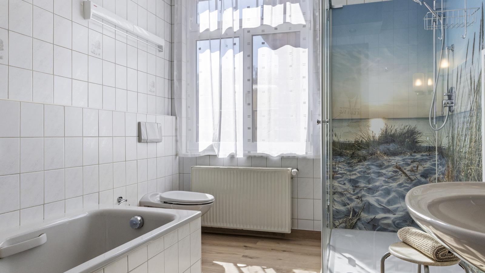 Villa Erika W7 Marianne mit Strandkorb - Badkamer