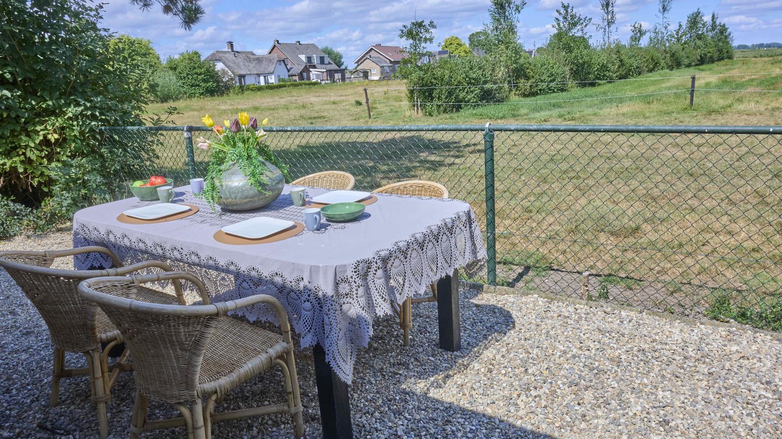 Genderens Buiten - Terrasse / balcon