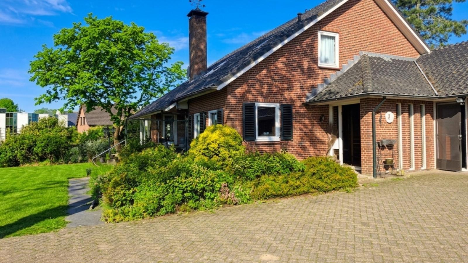 Genderens Buiten - Buitenkant zomer