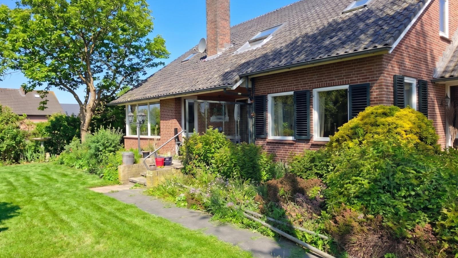 Genderens Buiten - Buitenkant zomer