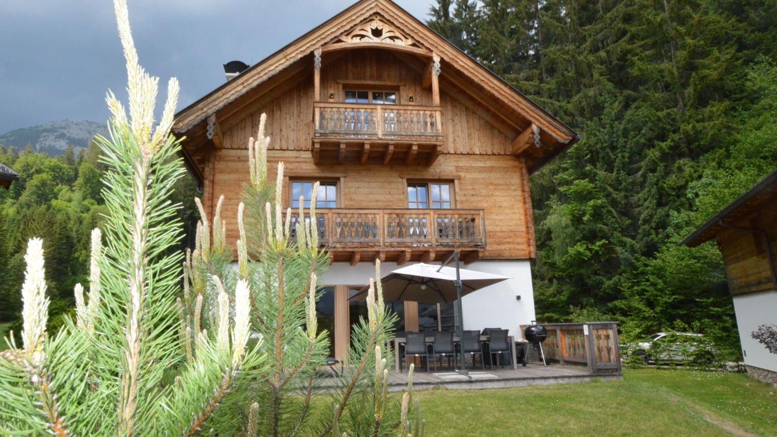 Chalet Jona - Garten Sommer