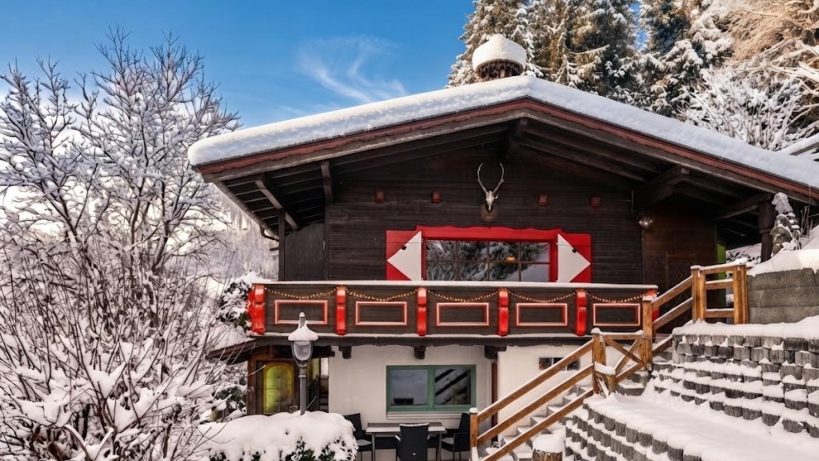Mayr 74 - Exterior in winter