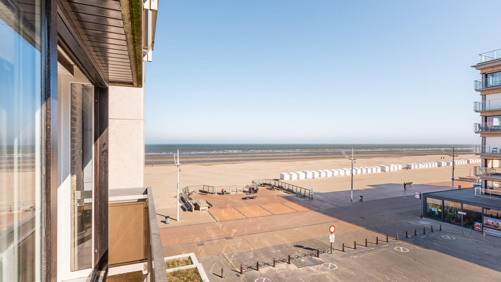 Plage centrale - View in summer