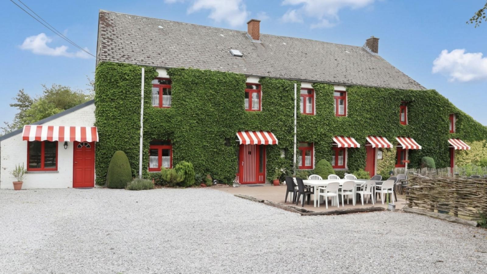 Ferme de la Galoperie - Buitenkant zomer