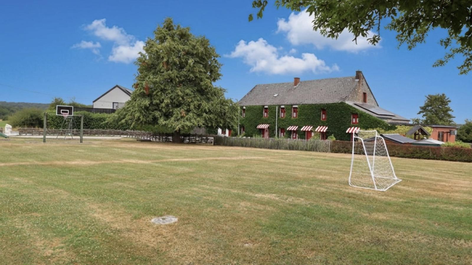 Ferme de la Galoperie - Tuinen zomer
