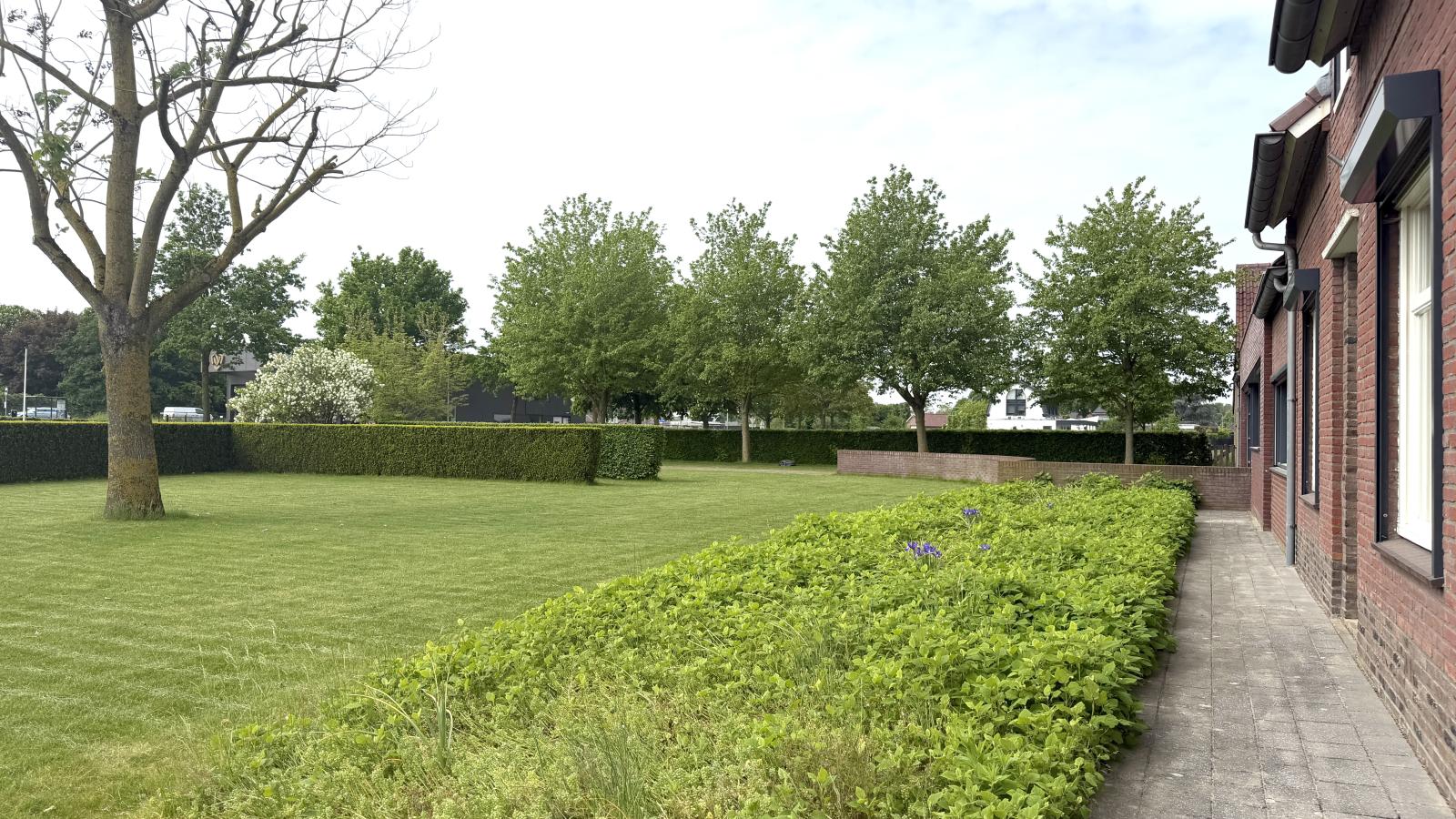 Laurahoeve - Garten Sommer