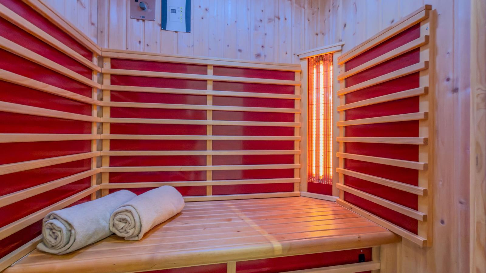 See Chalet 50 - Sauna