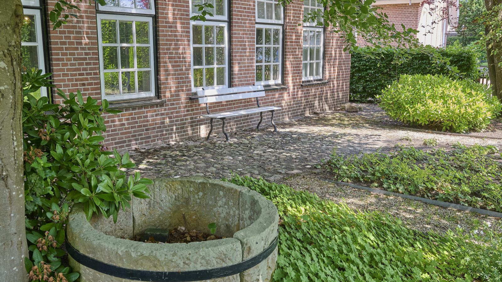 De Binnenhof - Buitenkant zomer