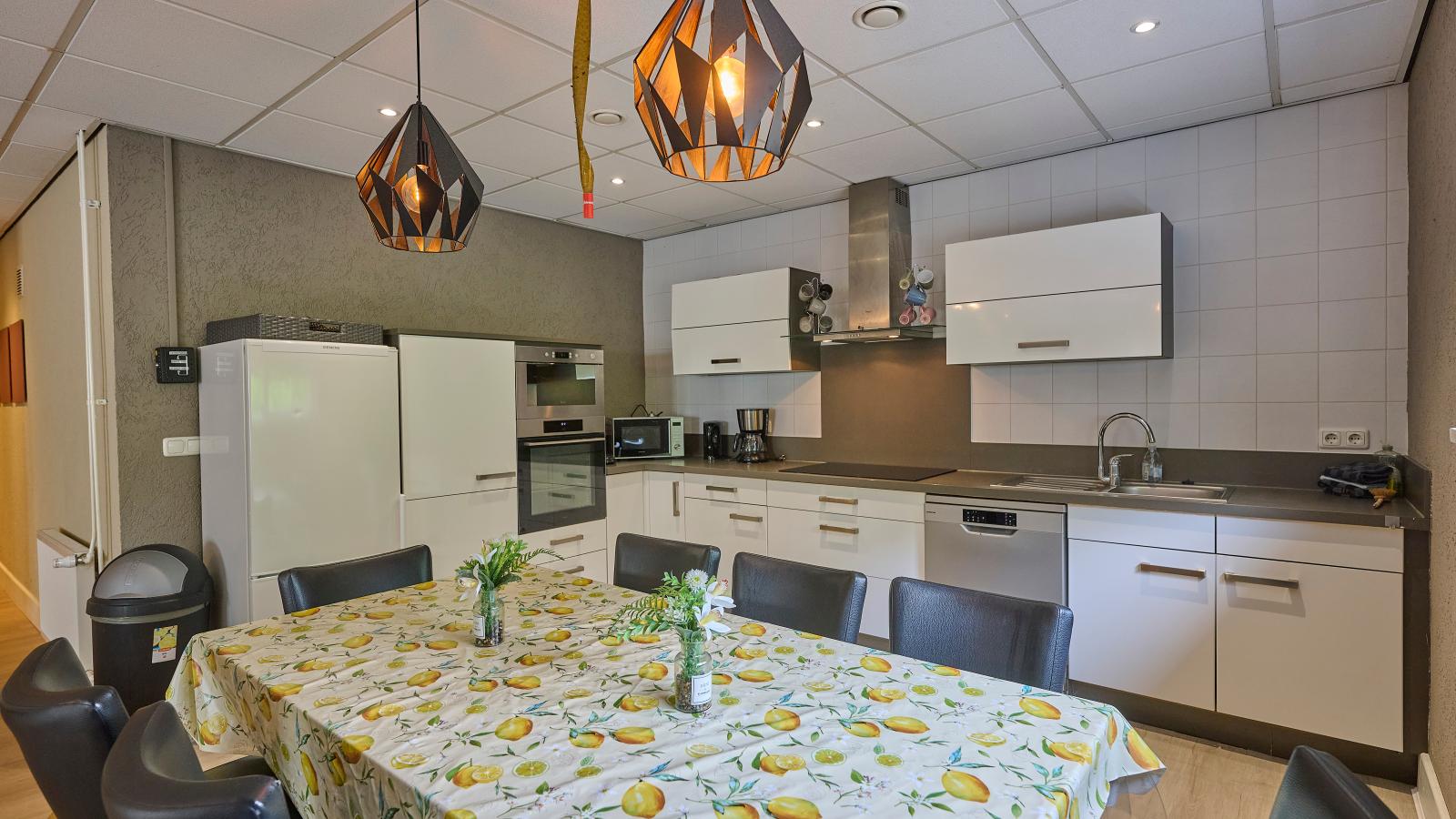 Geulhuisje onder - Keuken