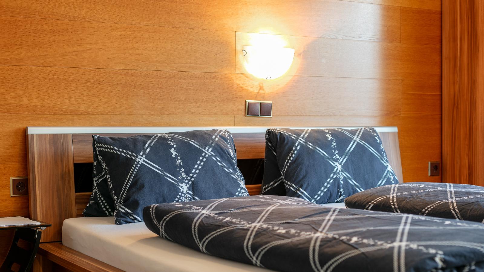 Haus Weißbacher Top 1 - Schlafzimmer