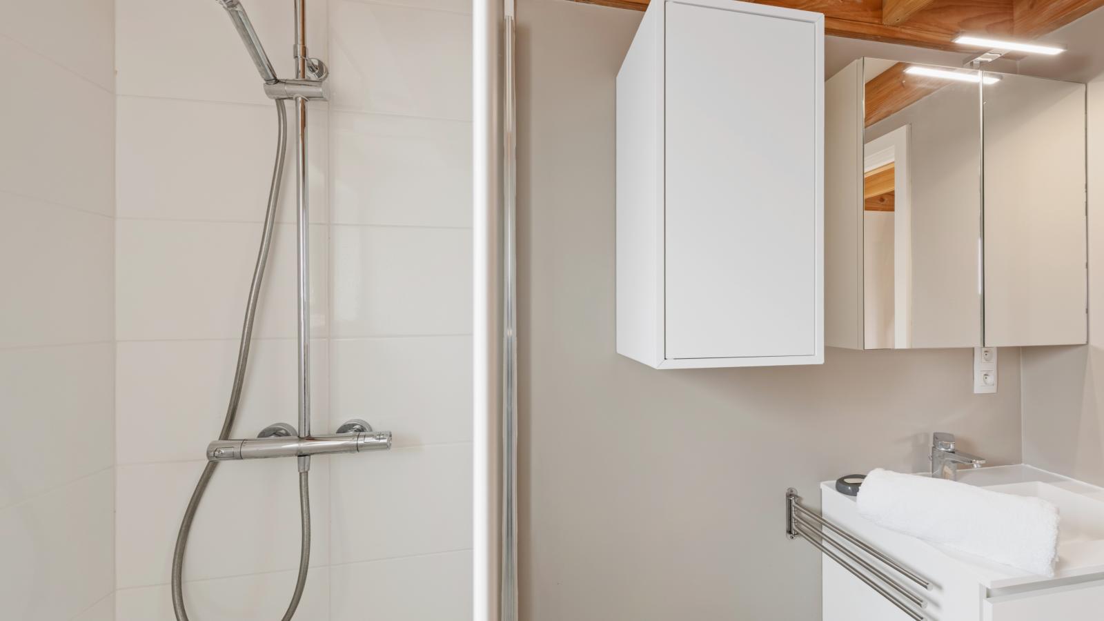 Westhinder I H7 - Bathroom