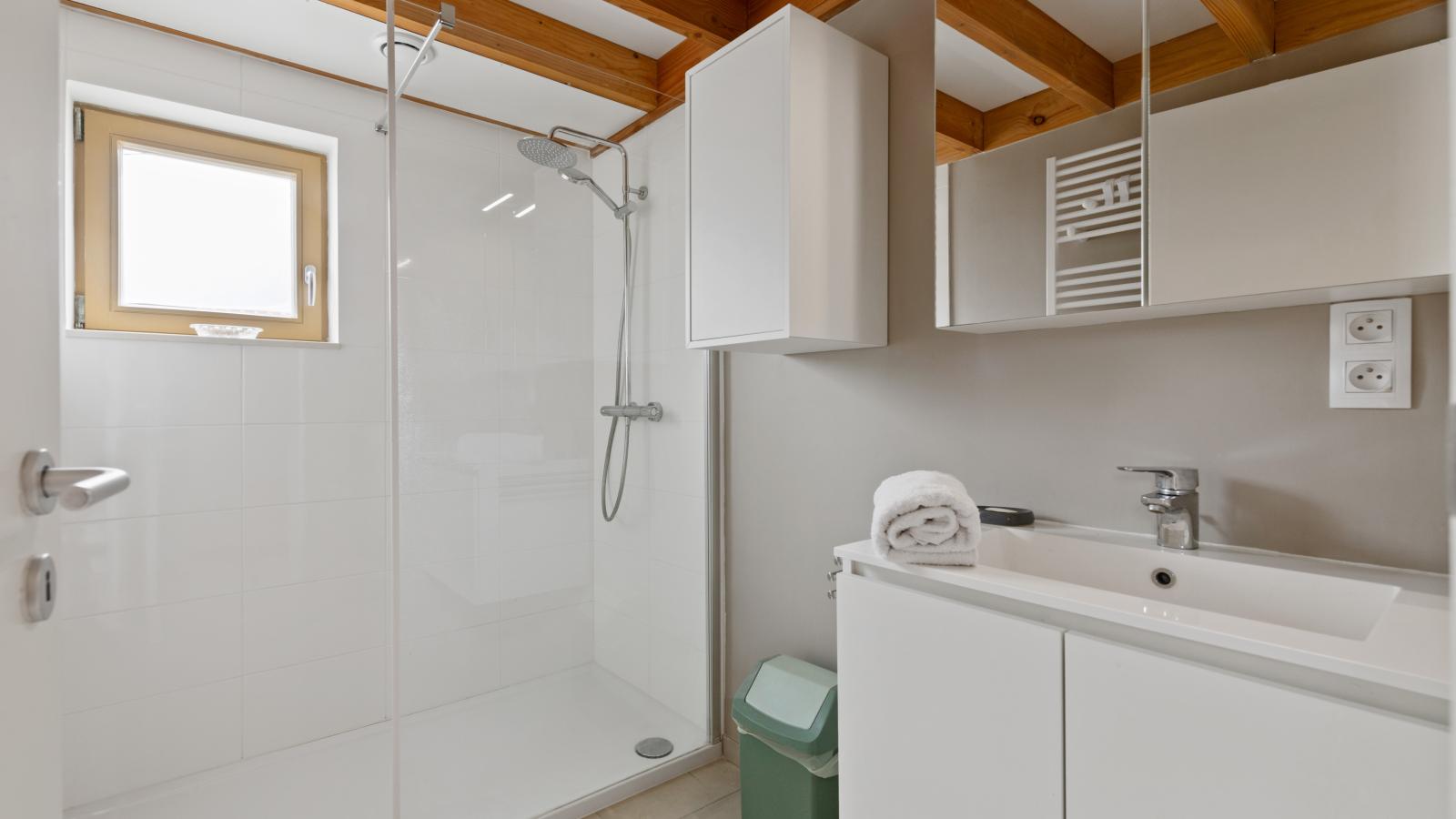 Westhinder I H7 - Bathroom