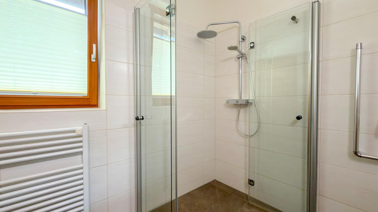Bellone 52 - Badkamer