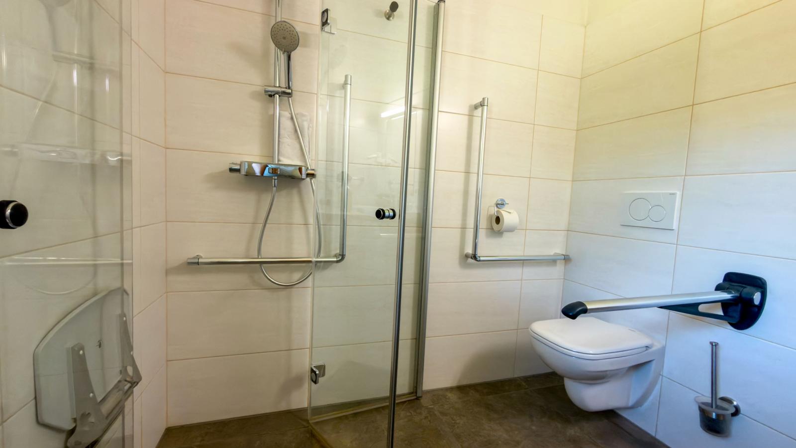 Buchen 54 - Badkamer