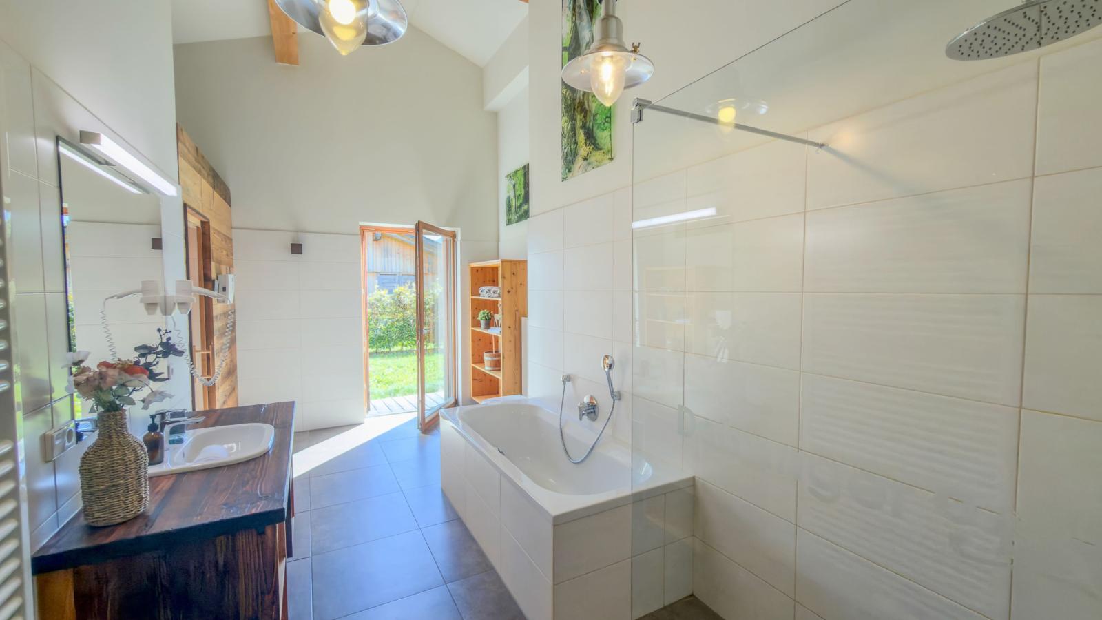 Buchen 54 - Badkamer