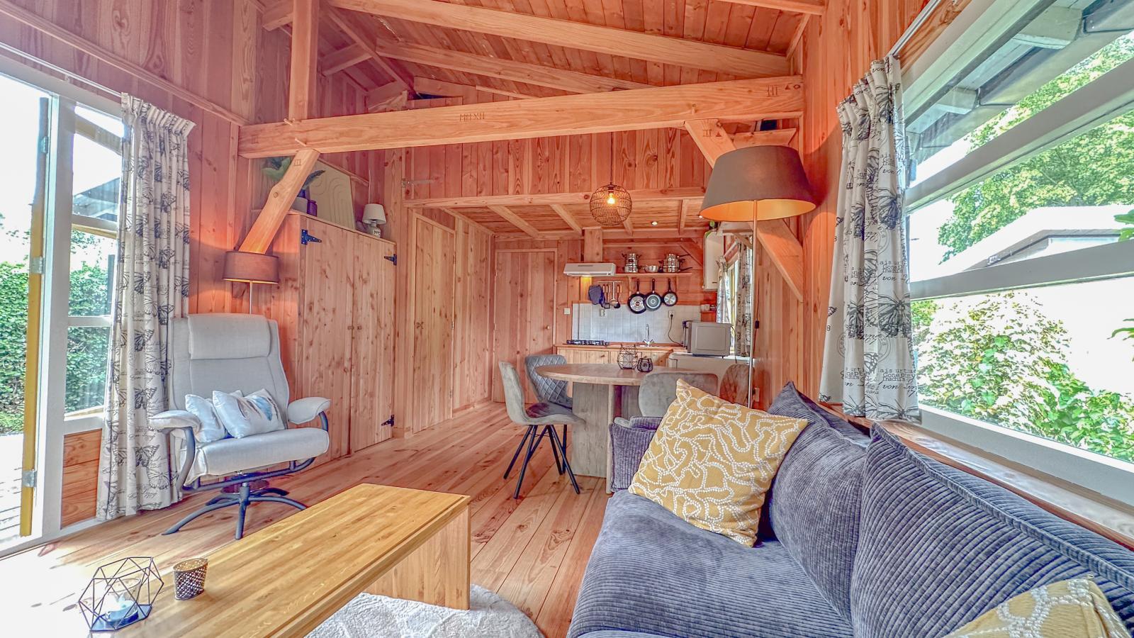 Zwarte Blokhut - Wohnzimmer