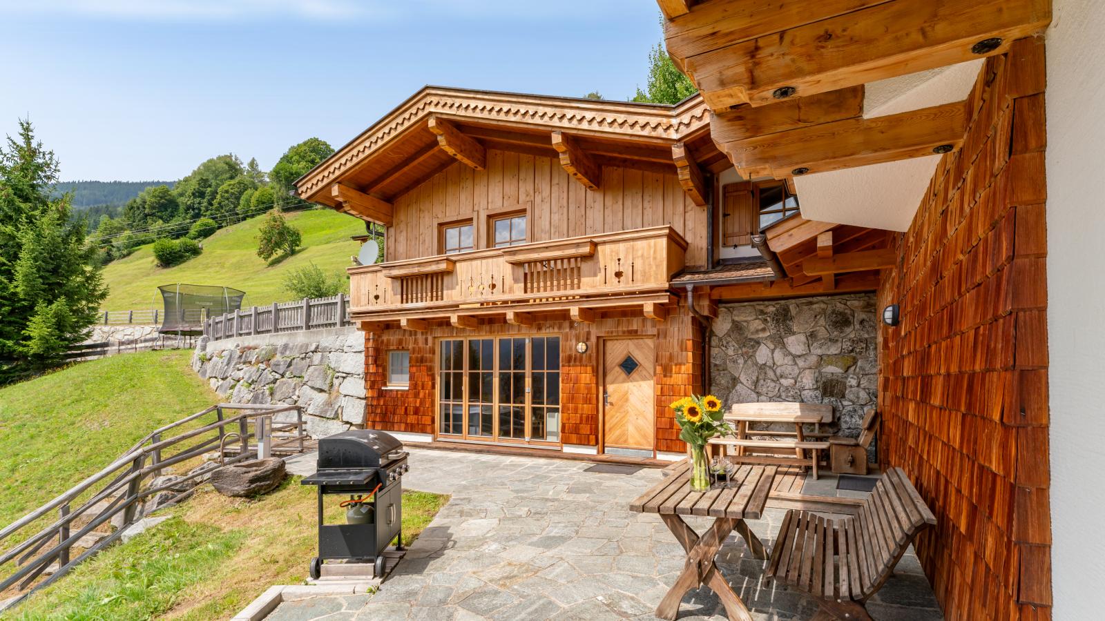 Chalet Obenland - Exterior in summer