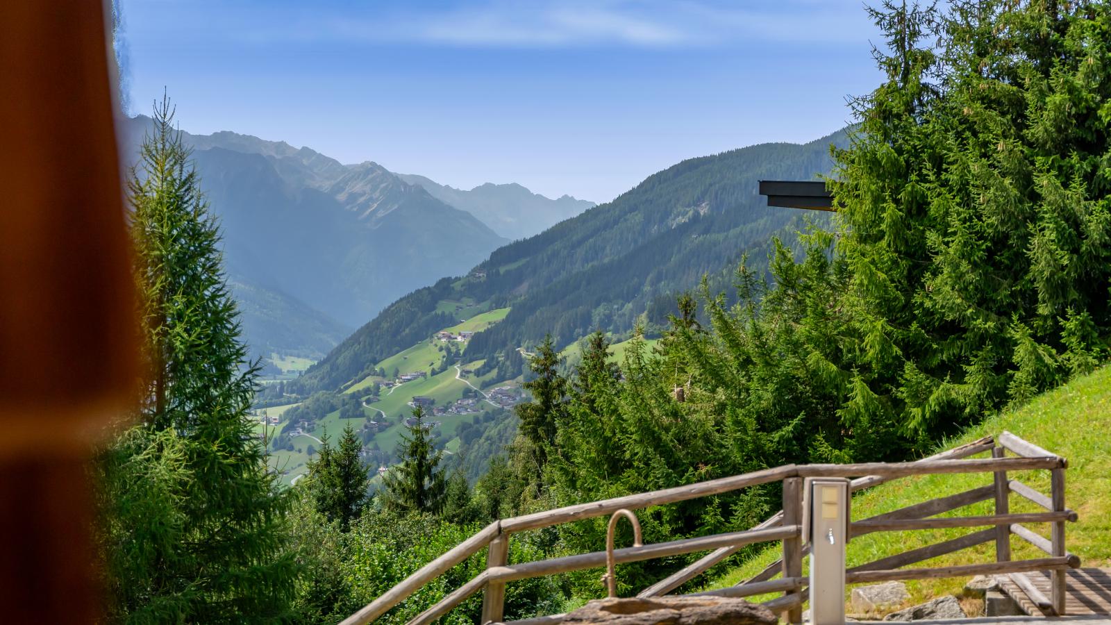 Chalet Obenland - View in summer
