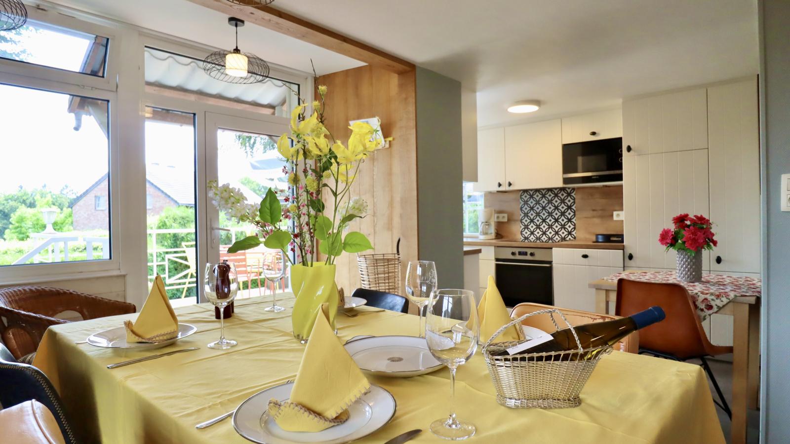 Sous les Hetres - Eetkamer