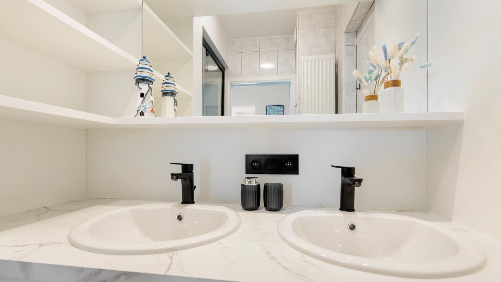 Sunbeach met garage - Salle de bain