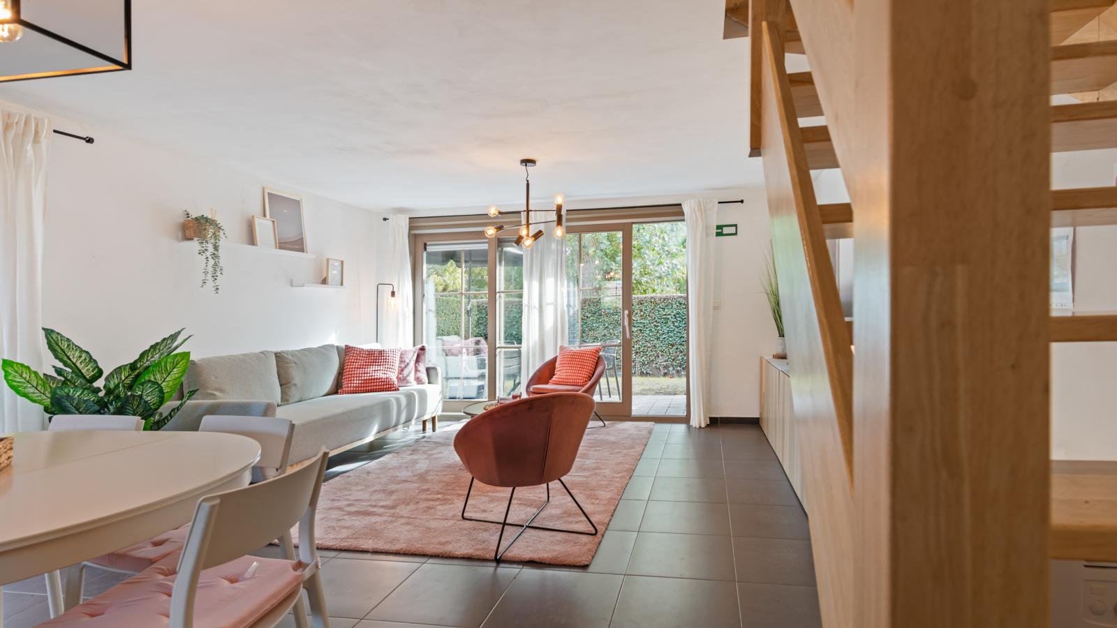 Sea Sweet Home - Living room