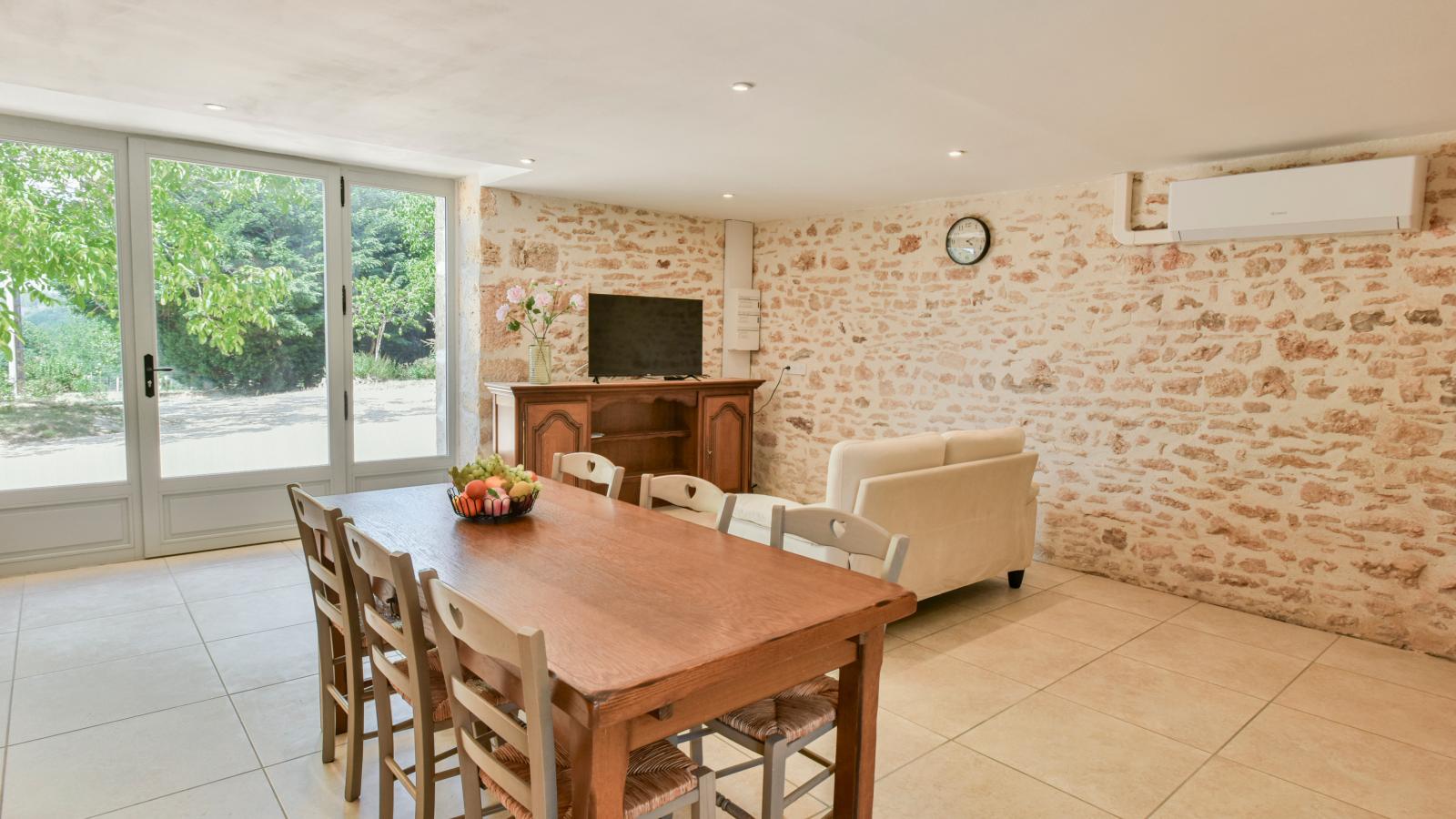 La Grange - Dining room