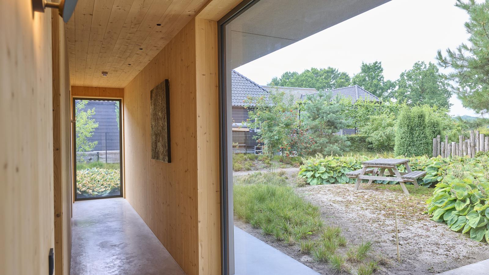 WOOD - Hall / réception