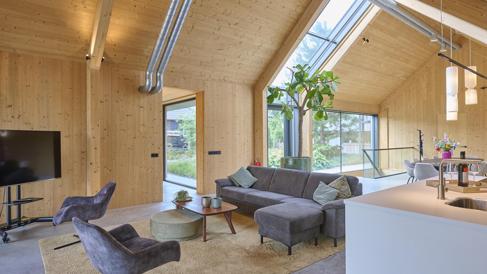 WOOD - Salon