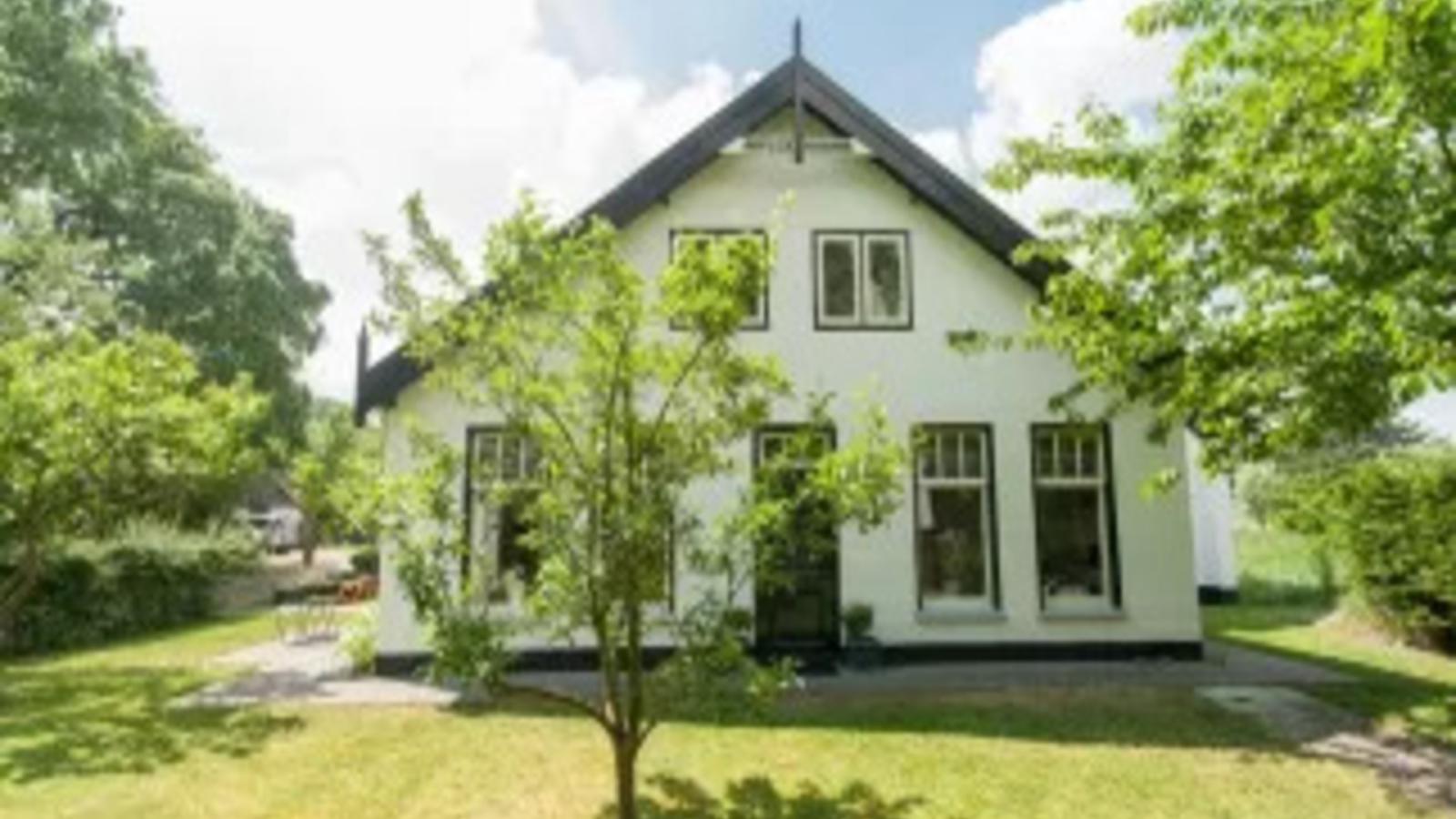 Wilca Hoeve - Buitenkant zomer