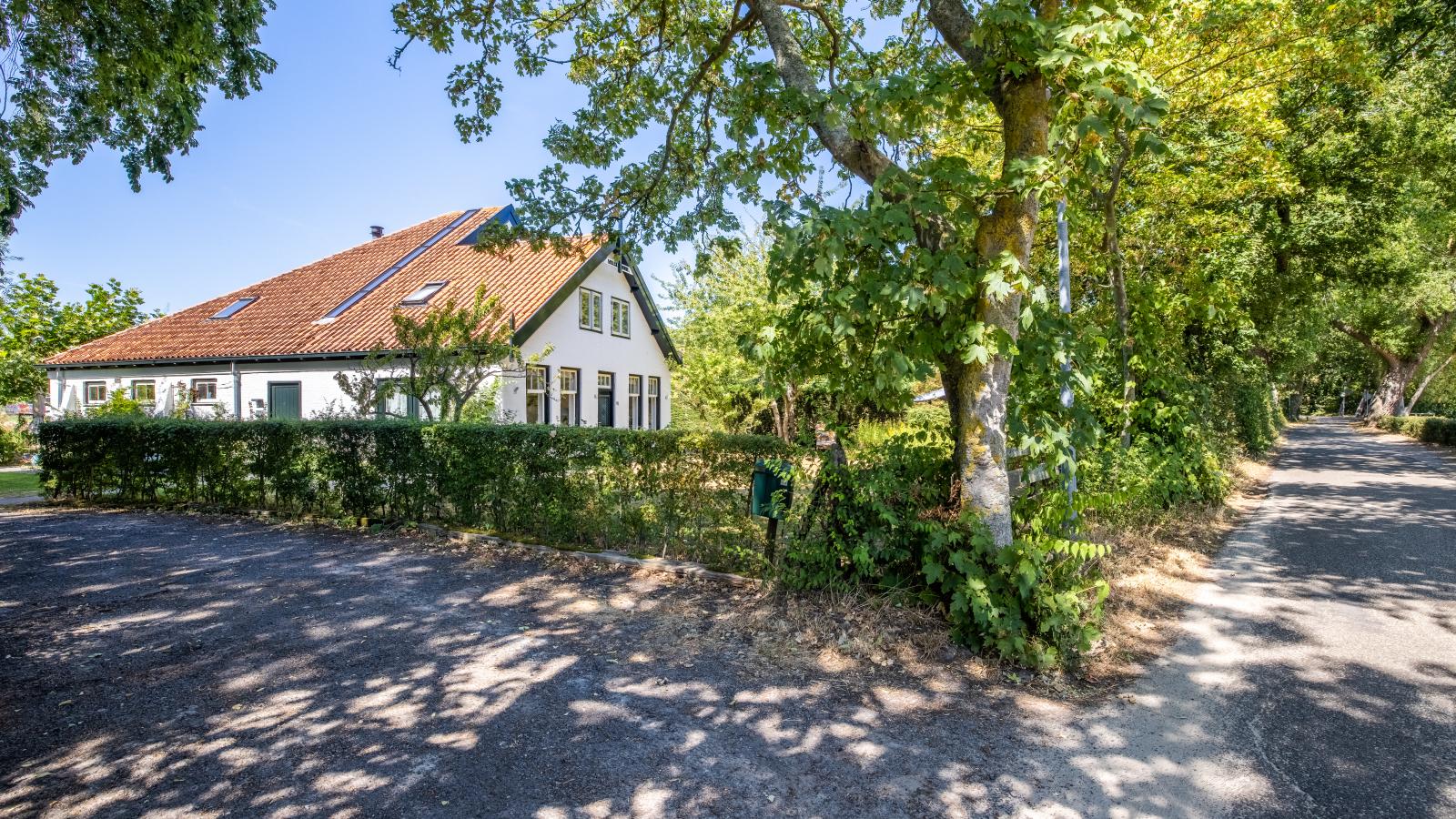 Wilca Hoeve - Buitenkant zomer