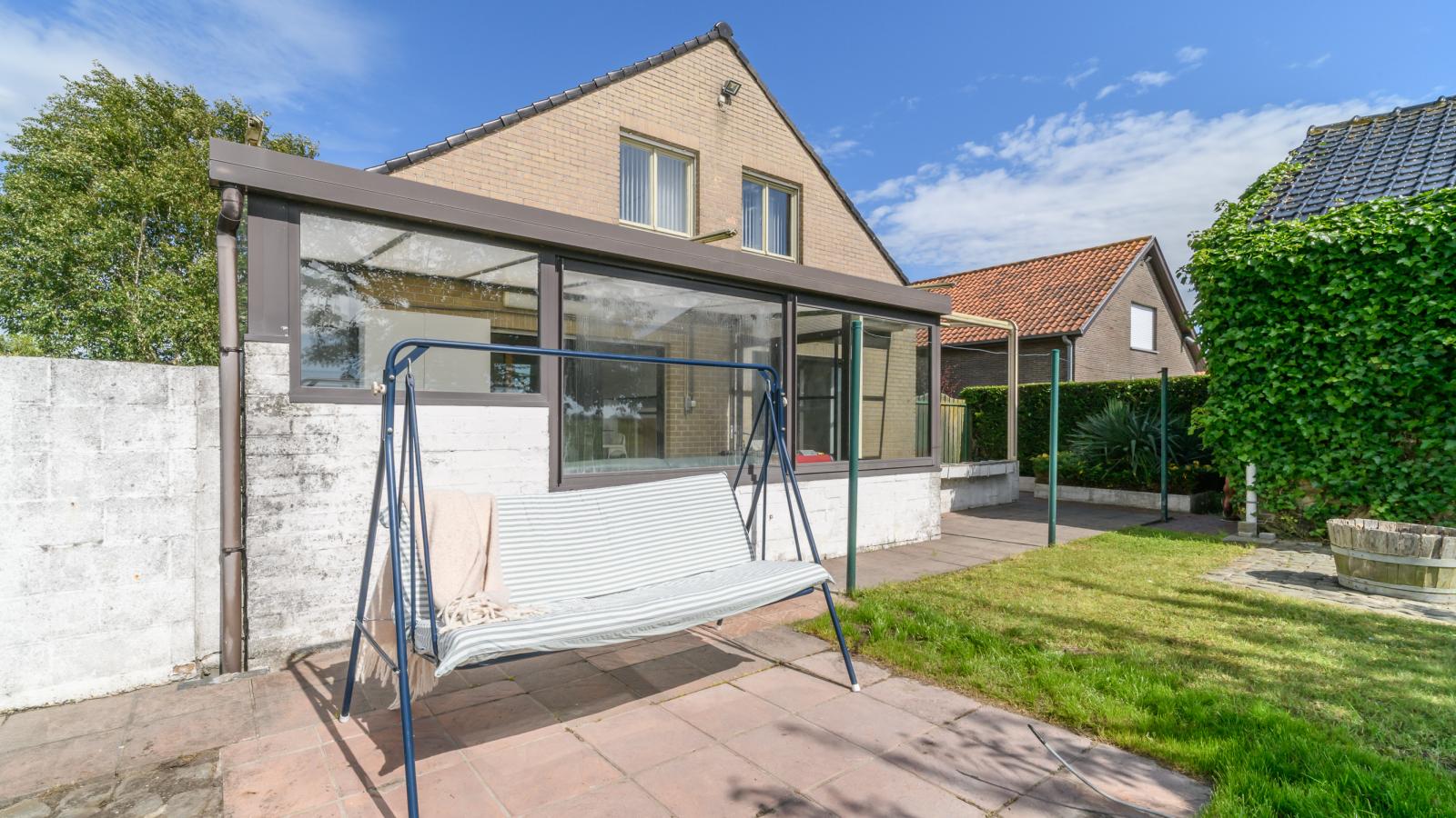 Villa Robert  - + parking - Garten Sommer
