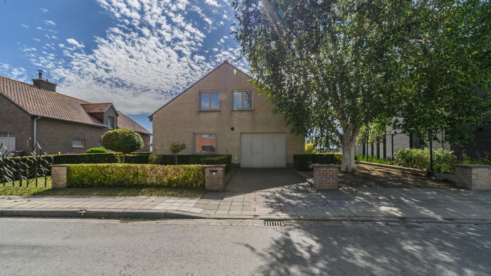 Villa Robert  - + parking - Im Freien