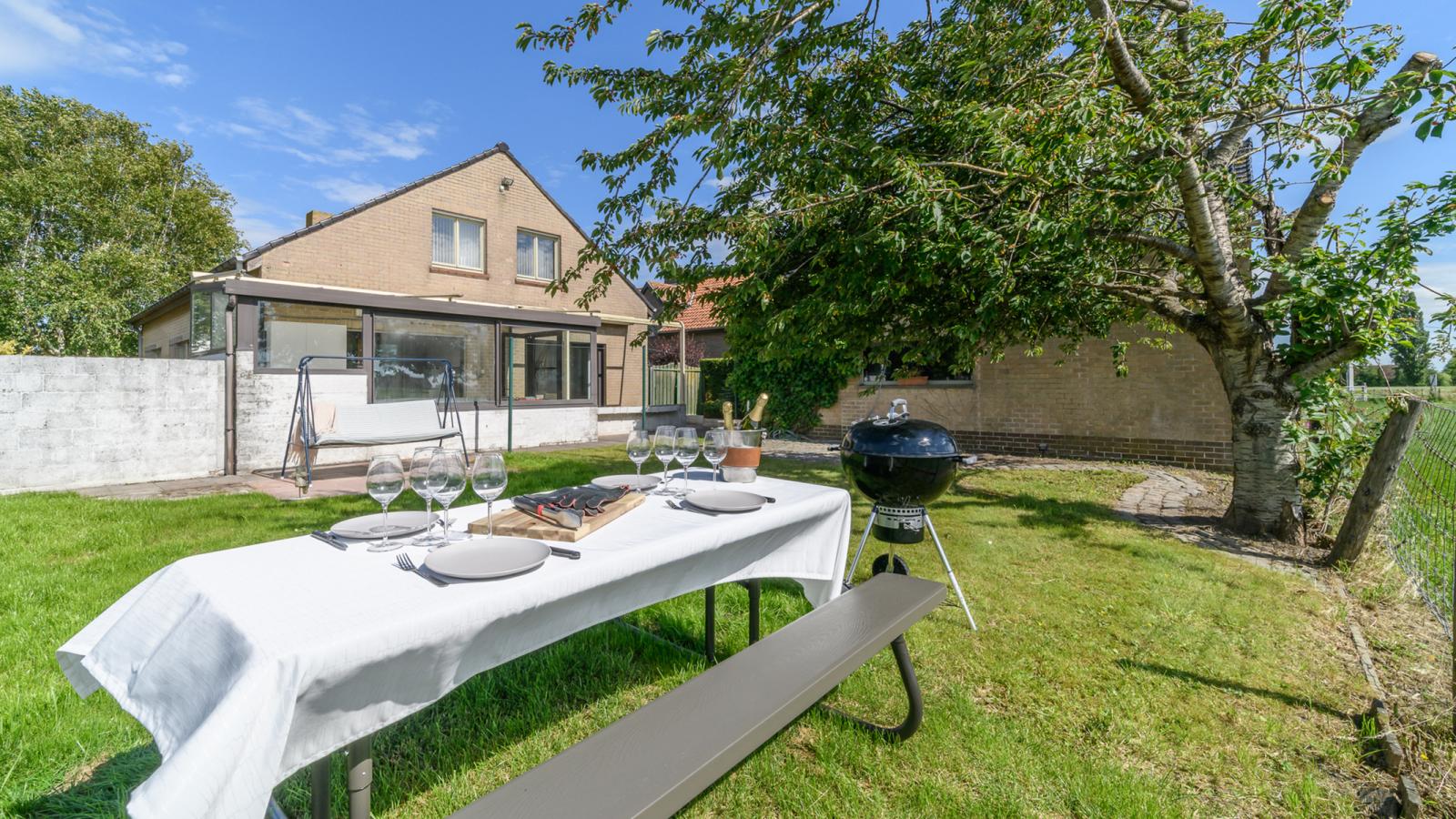 Villa Robert  - + parking - Garten Sommer