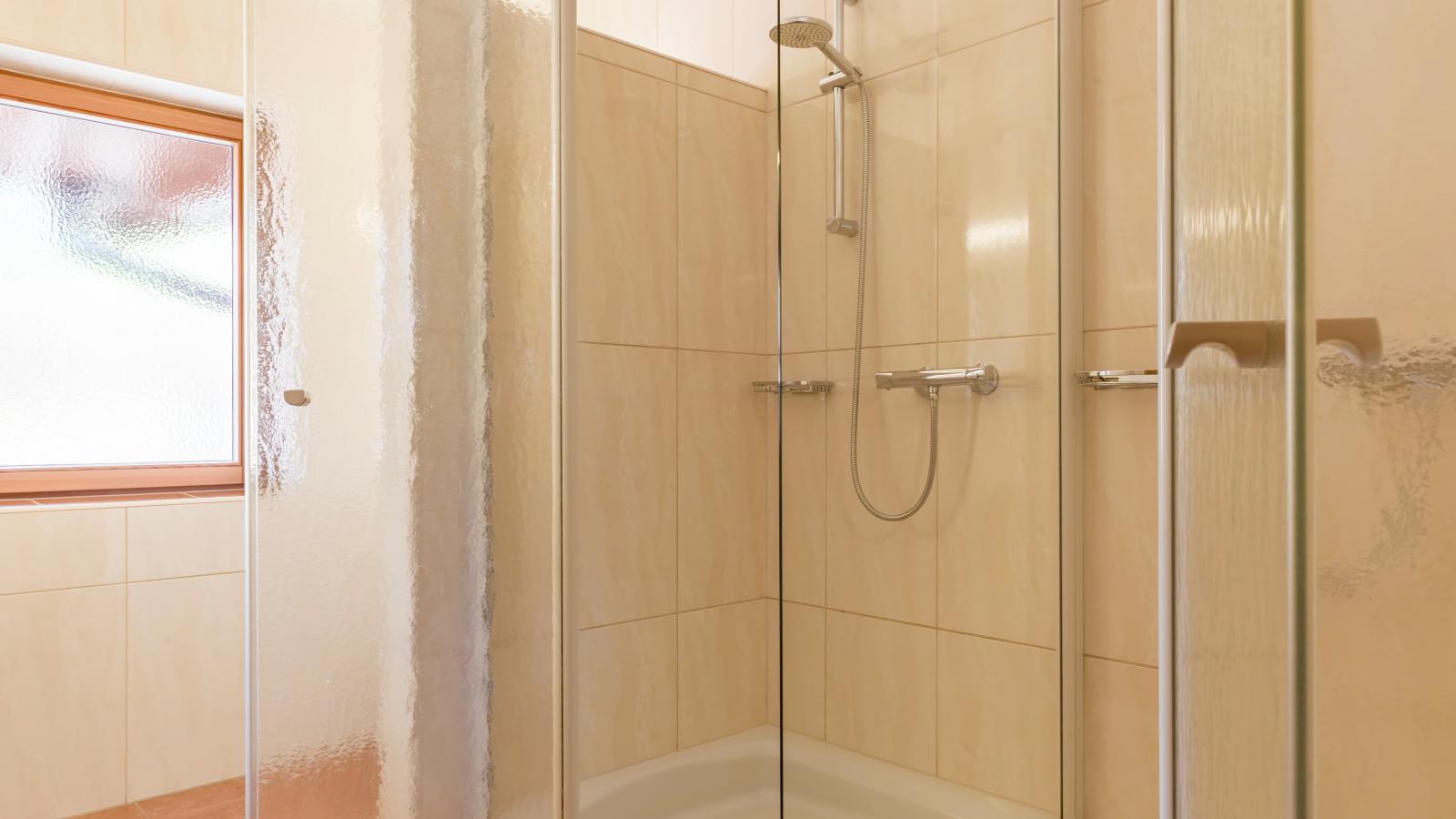 An der Gondelstation A5 - Bathroom