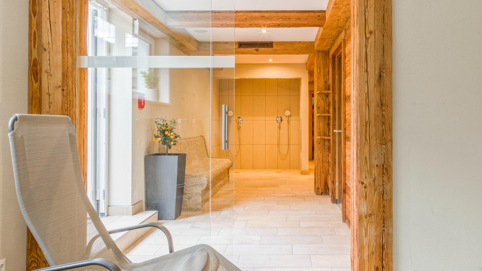 An der Gondelstation A5 - Wellness