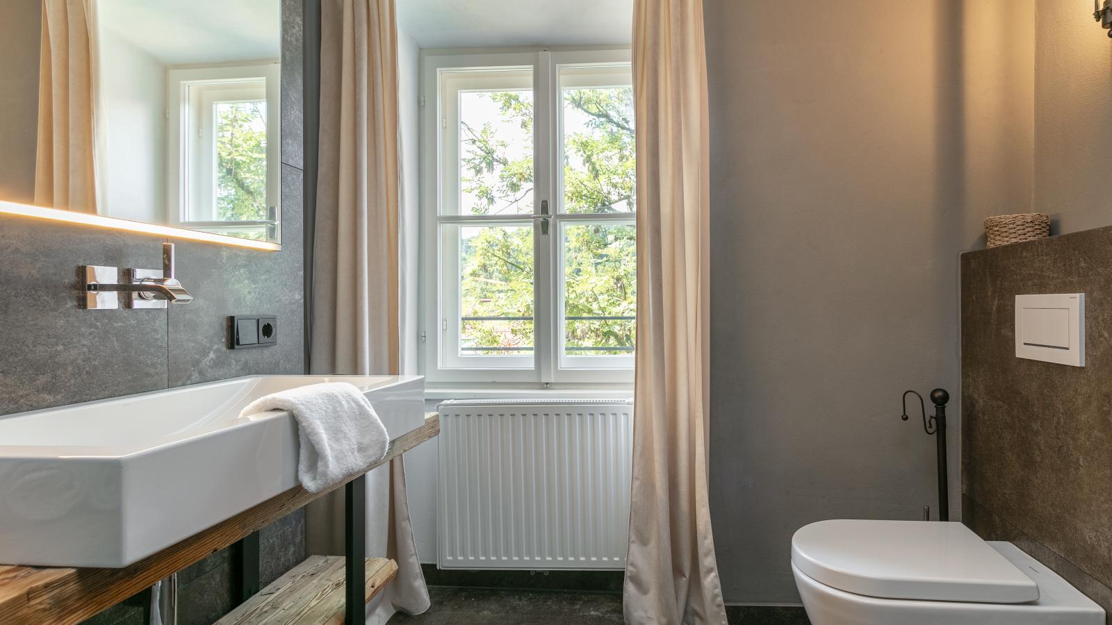 Tiroler Bergnest - Bathroom