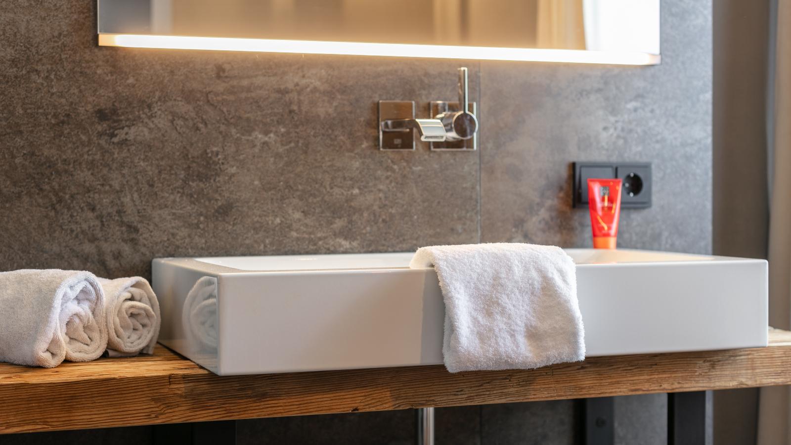 Tiroler Bergnest - Bathroom