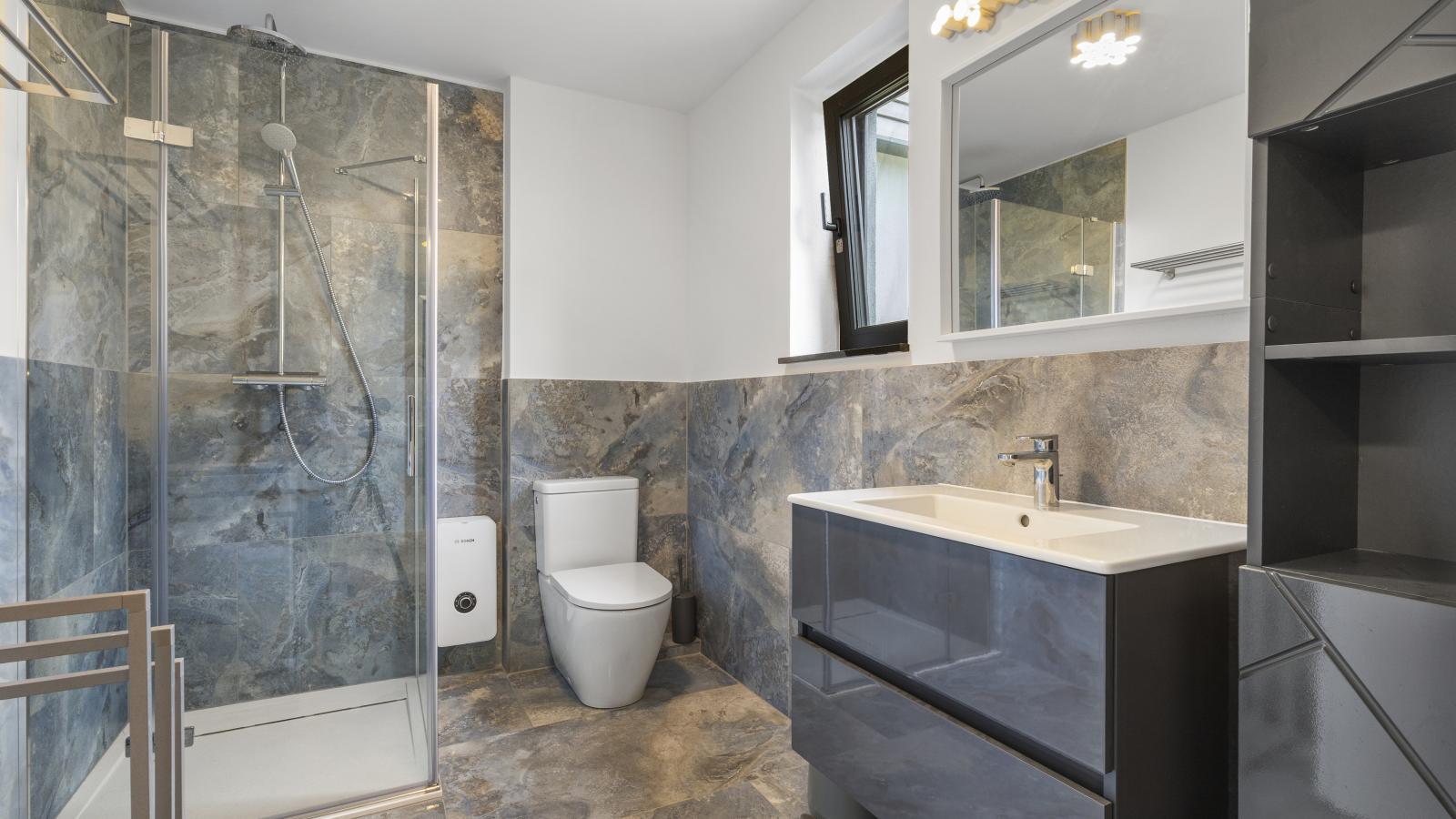 Spaceage - Bathroom