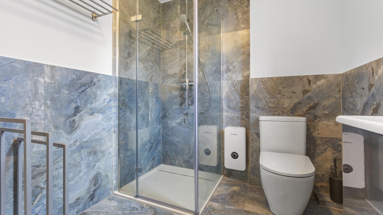 Spaceage - Bathroom