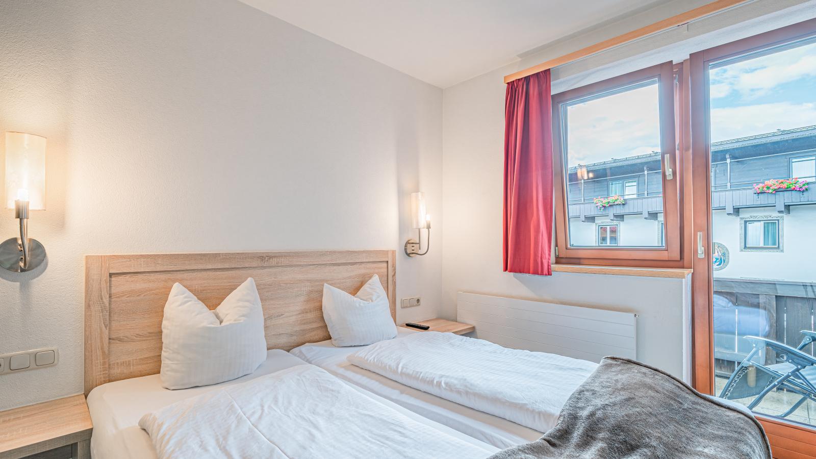Janita XL - Bedroom