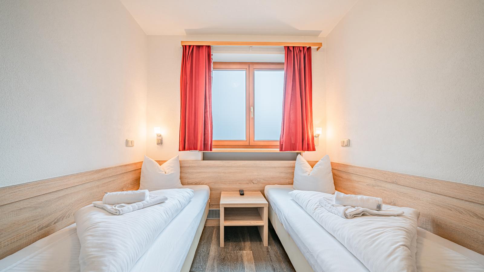 Janita XL - Bedroom