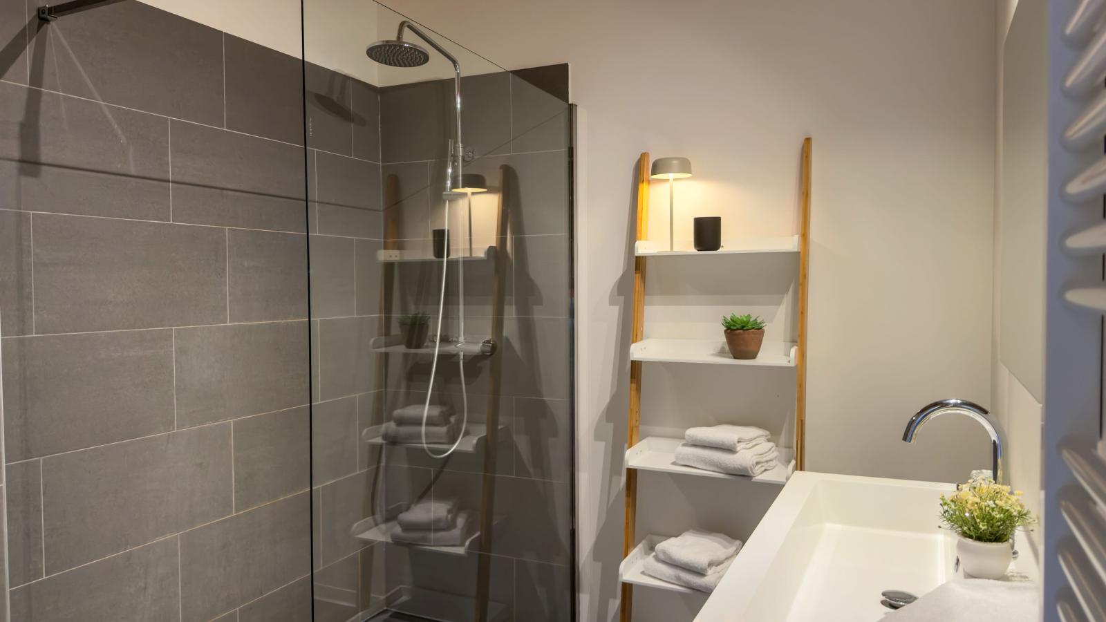 SeeZeit am Pressegger See - Bathroom