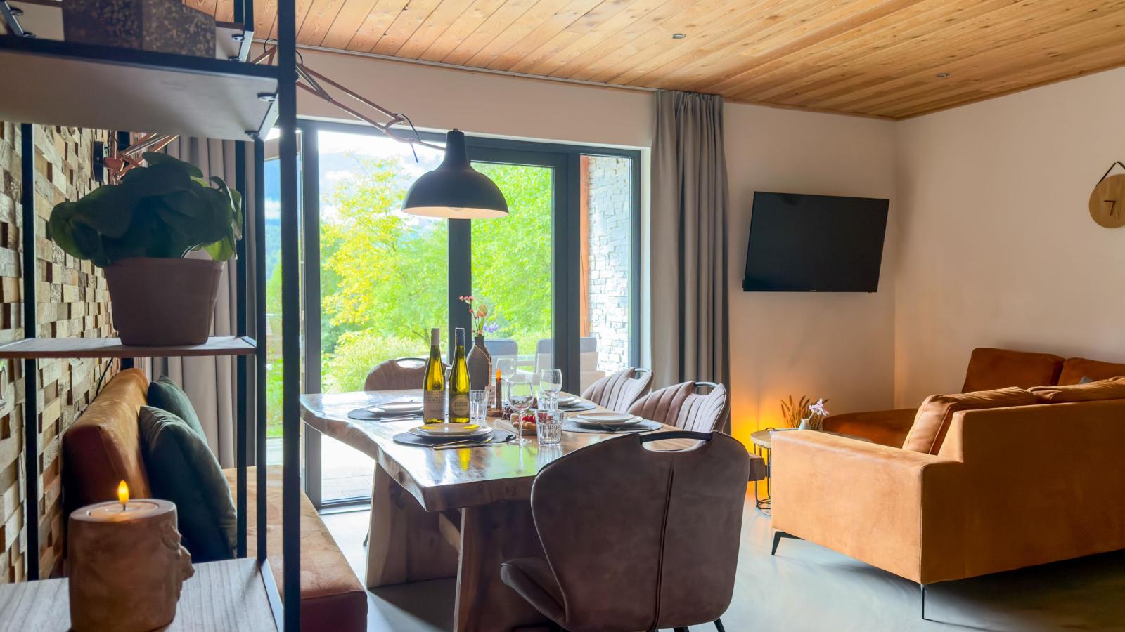 Seeblick am Pressegger See - Living room