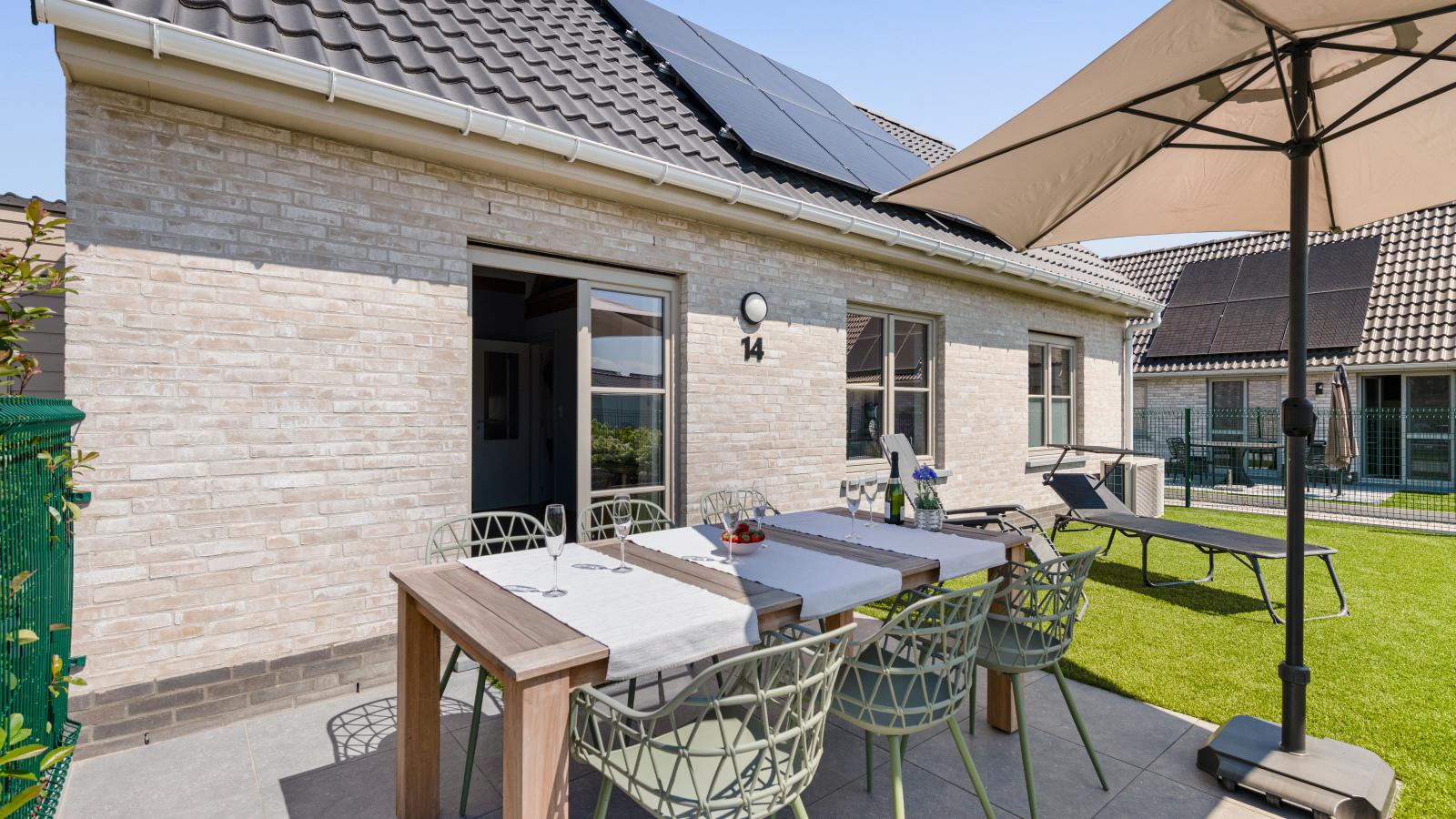 Westhinder II H14 - Terrasse/Balkon