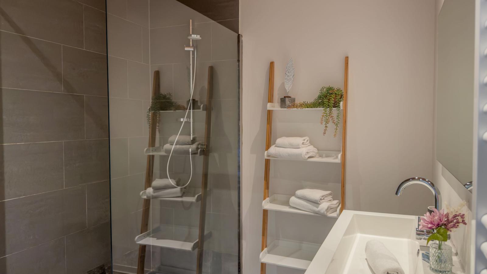 Seeglück am Pressegger See - Bathroom