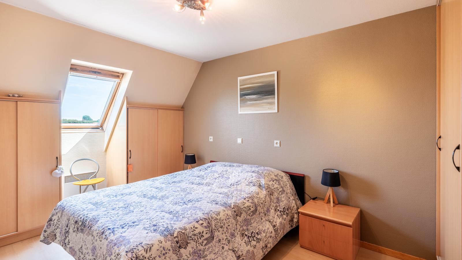 Donny - Bedroom