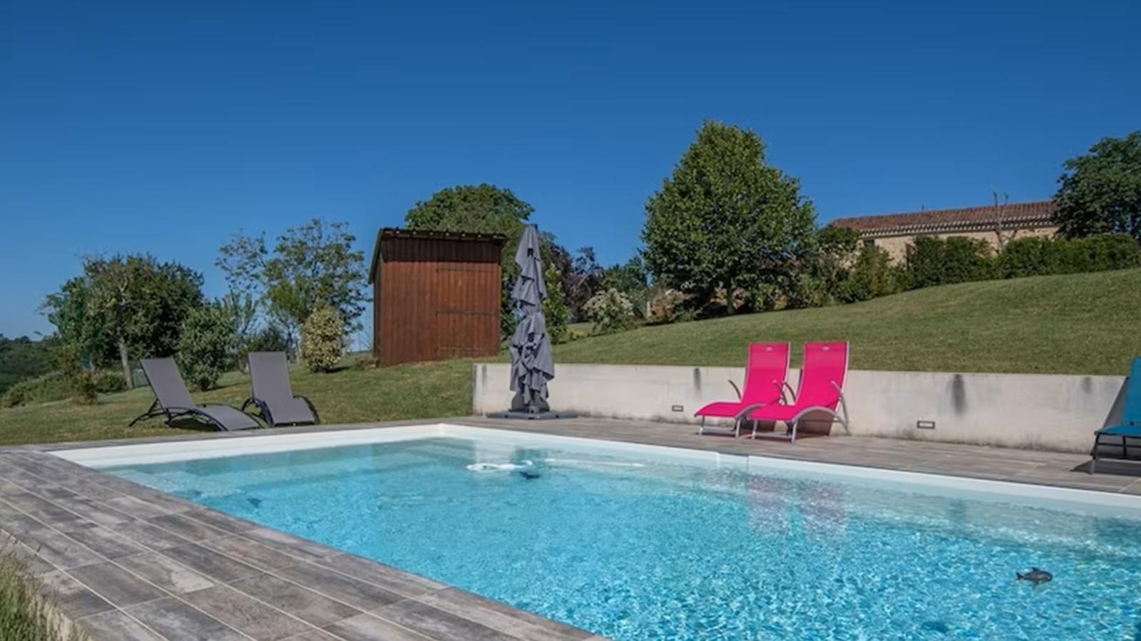 Gite de Lapile - Schwimmbad