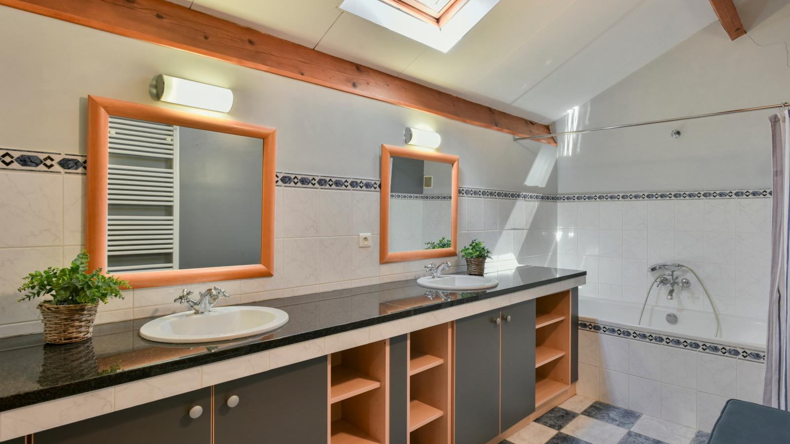 Gite de Lapile - Badkamer